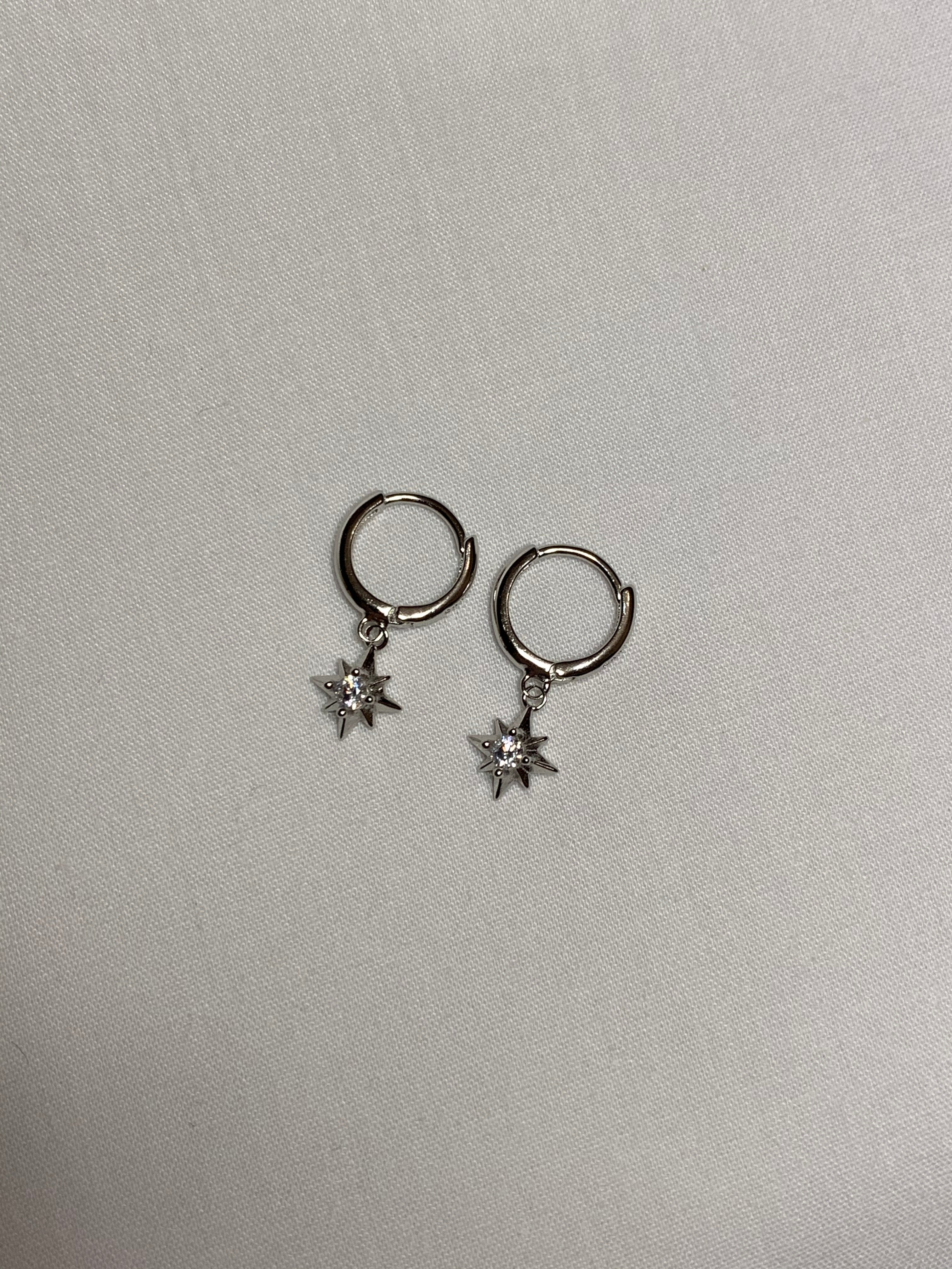 Étoile Earrings